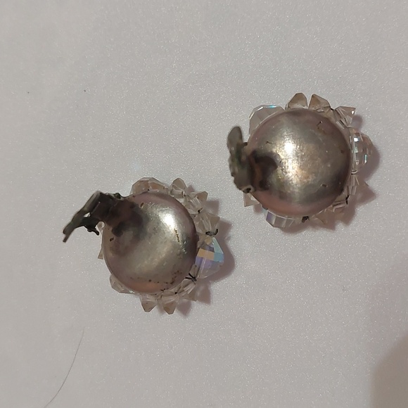 Vintage Germany AB Rhinestones Aurora Borealis Clip On Earrings - Picture 5 of 7